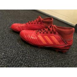 Adidas Predator voetbalschoenen mt 36