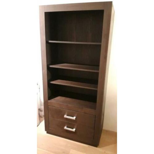 Boekenkast hout