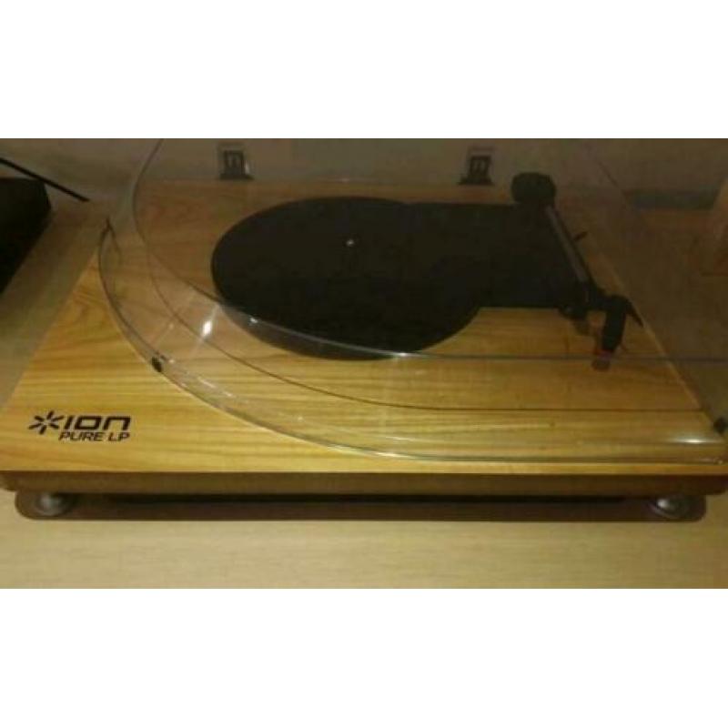 ION pure LP platenspeler.