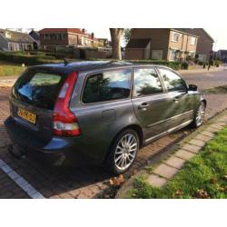 Volvo V50 2.0 D 2004 Grijs A.p.k 20-02-2021