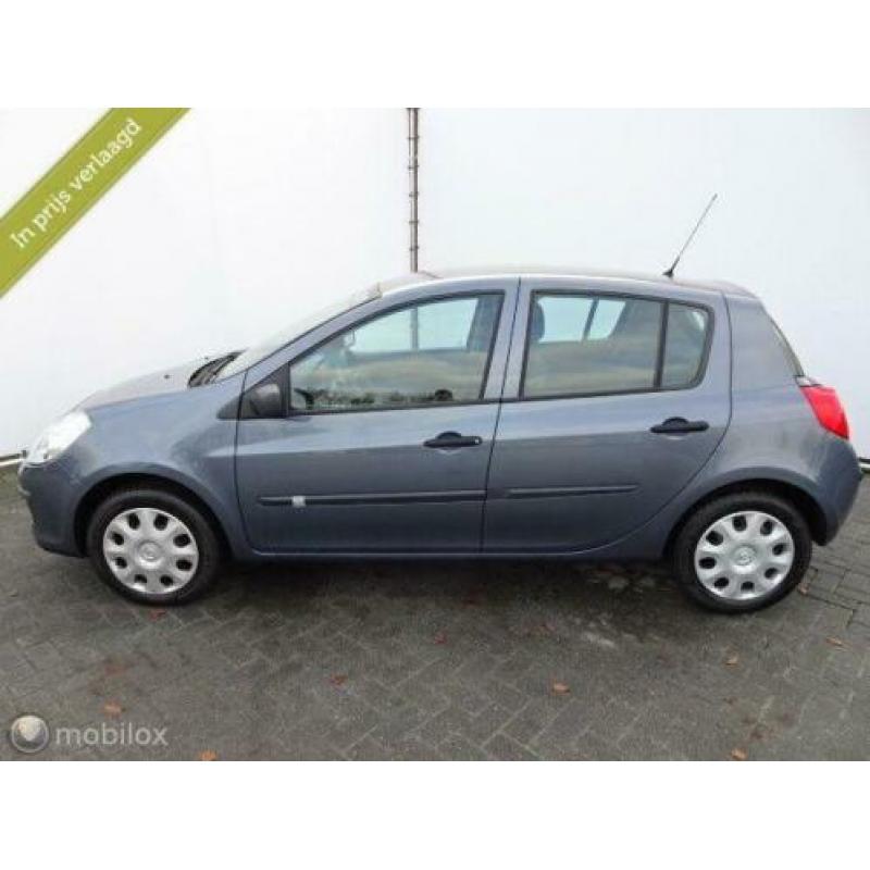 Renault Clio - 1.5 dCi Business Line NETTE AUTO !