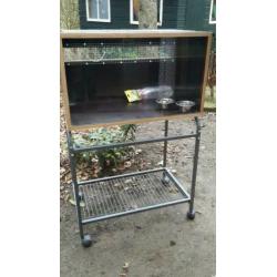 konijnen en hokken 75x45x45 met standaard 118