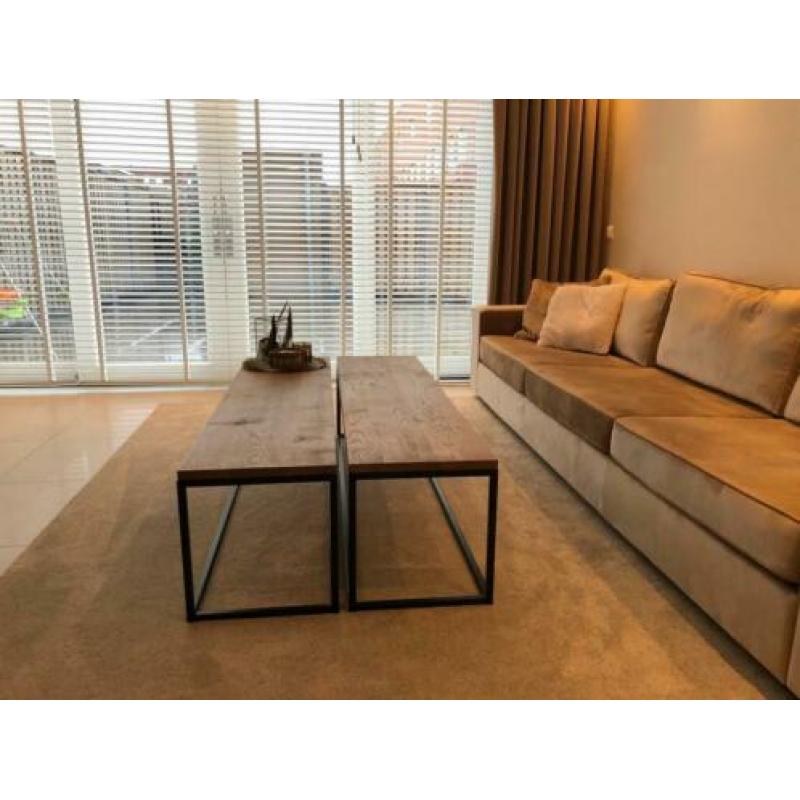 2x Eiken Salontafels