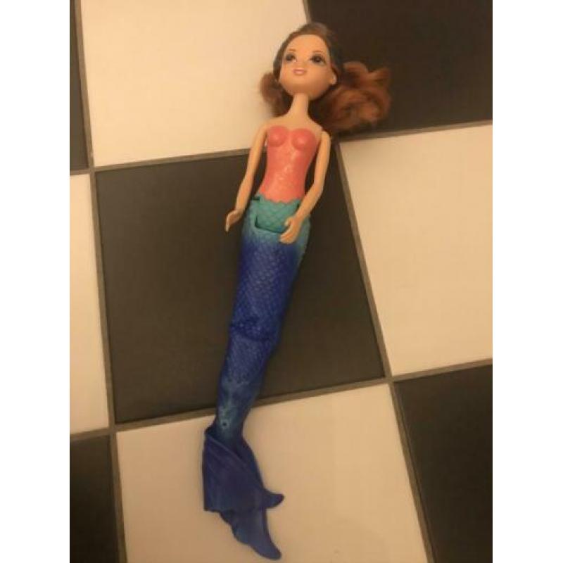 Moxie girlz magic swim mermaid
