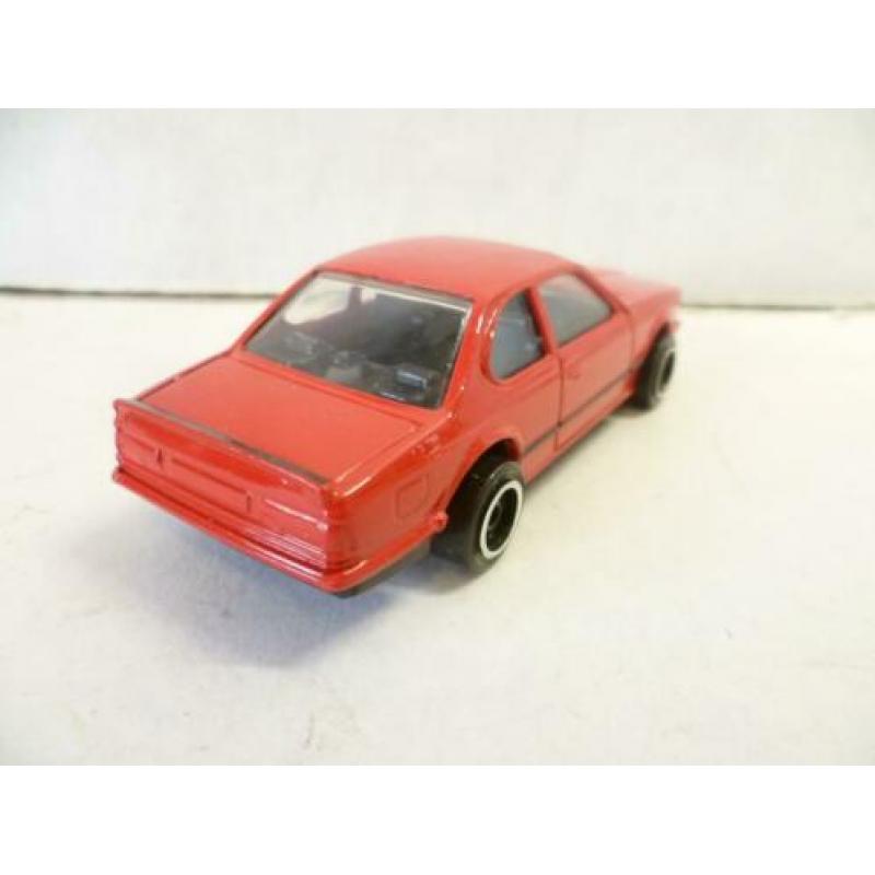 Corgi 1990 BMW 635 rood nieuw in doos 1:36 modelauto