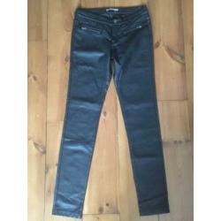 Saint Tropez zwarte imitatie leren broek, maat 40 (= M)