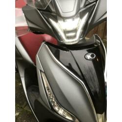 Scooter te koop aangeboden
