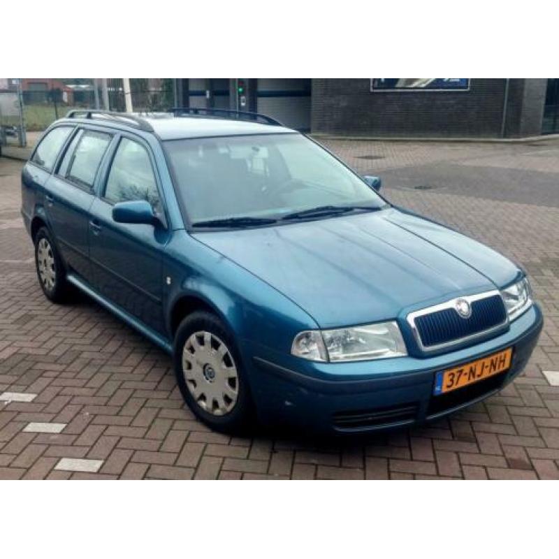 Skoda Octavia 1.9 TDI Combi 81KW 2003 Blauw (Turquois)
