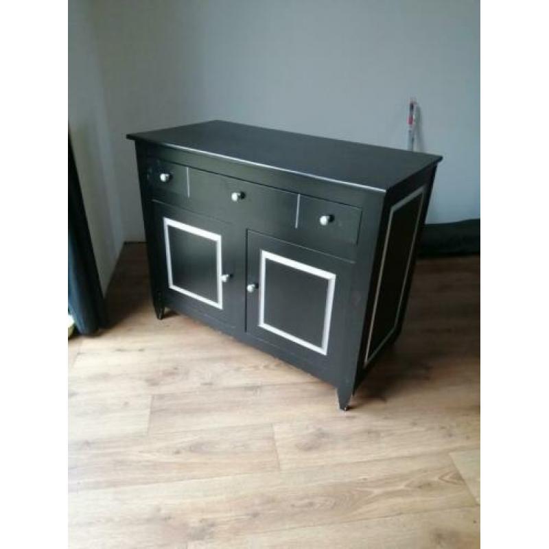 Leuke commode / kastje