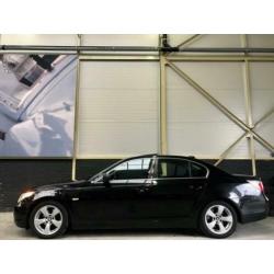 BMW 5-serie 525i High Executive Automaat | Leer | Navigatie
