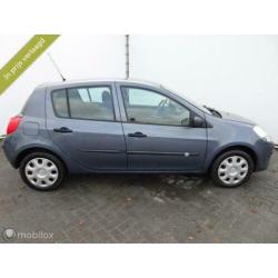 Renault Clio - 1.5 dCi Business Line NETTE AUTO !