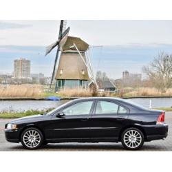 Volvo S60 2.4 Momentum Dealer auto. Onderhoud aanwezig.