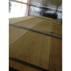 prachtige droge eiken planken 28mm dik,bv wandbekleding