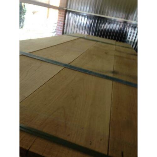 prachtige droge eiken planken 28mm dik,bv wandbekleding