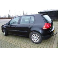 Volkswagen Golf 1.6 16V FSI 85KW 5D 2004 Zwart