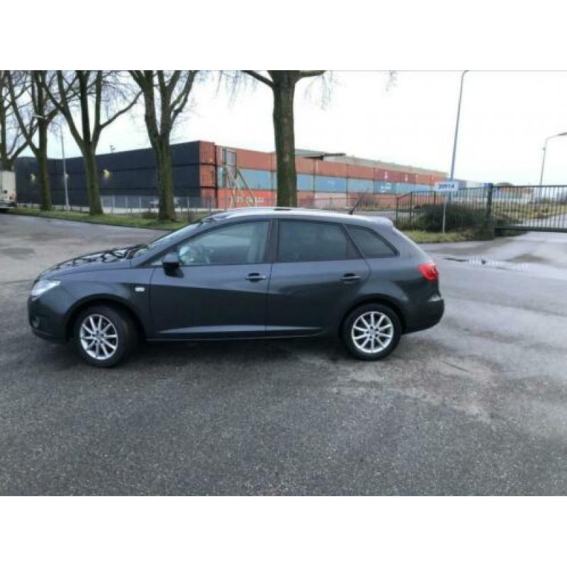 Seat Ibiza 1.2ST Full option: APK,Leder,Stoelver,Airco,Trekh