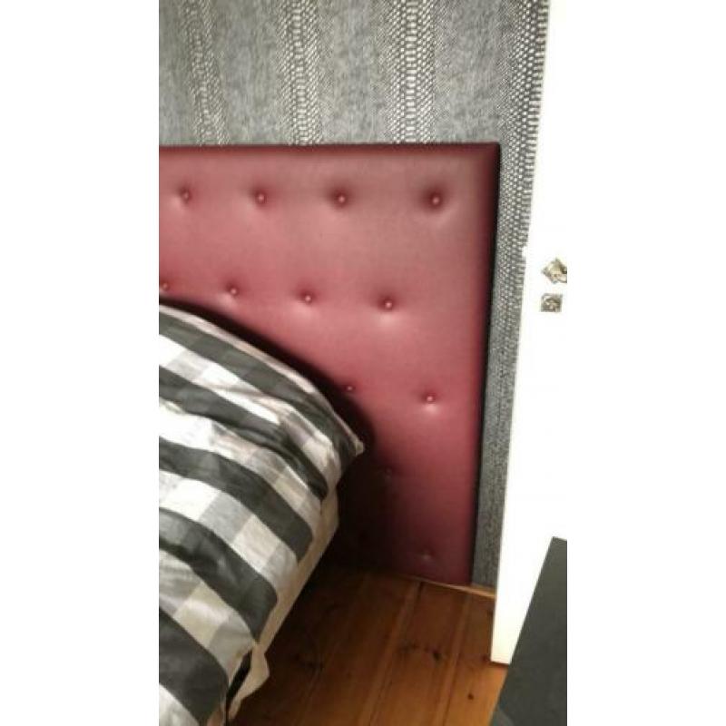 Bed achterwand 2meter 45 breed. 125 hoog.