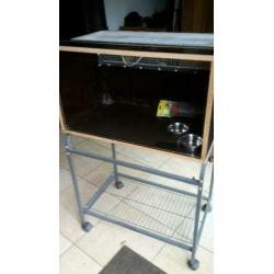 konijnen en hokken 75x45x45 met standaard 118