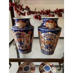 Set oude imari vazen uit japan zeer mooi gaaf