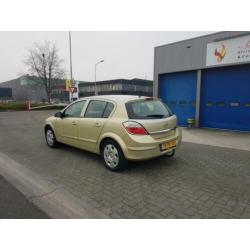 Opel Astra 1.4 Enjoy 5 Deurs Nap Airco Trekhaak Cruise Contr