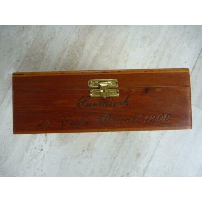 Houten Doos Suerdieck Cedro Brasil 1200 Hand rolled in cedar