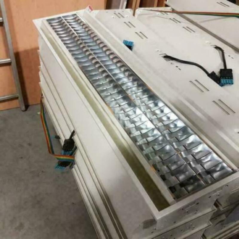 Partij 33x TL armaturen - 2x54 watt - T5