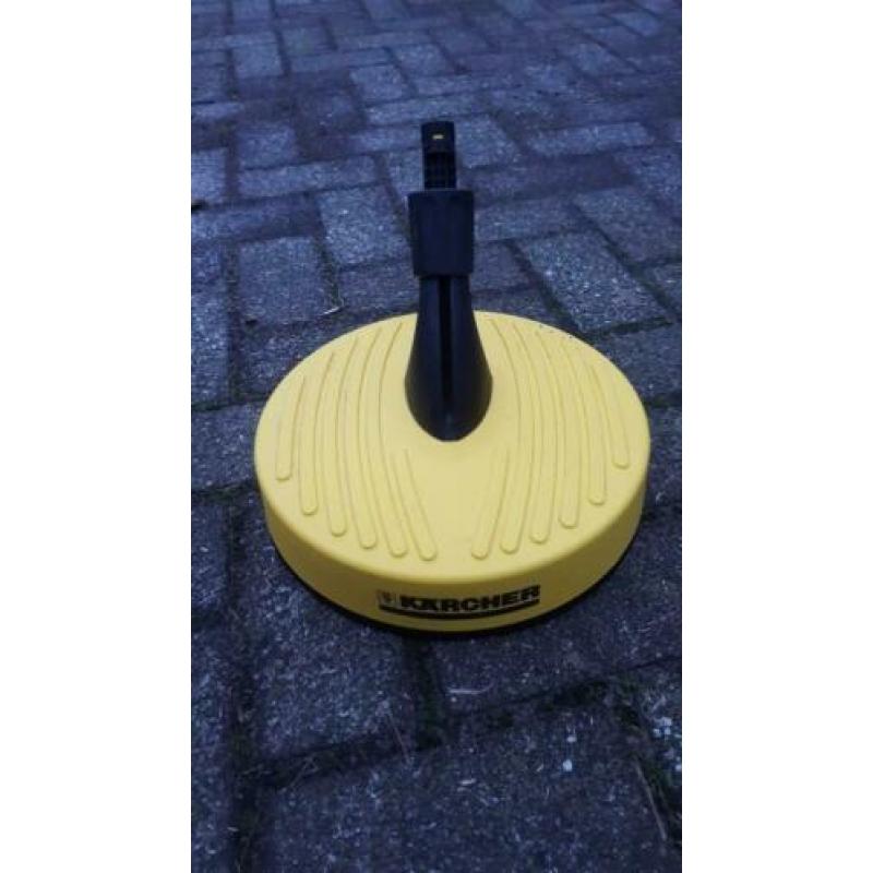 Karcher terras reiniger. Voor het verwijderen van mos en vui