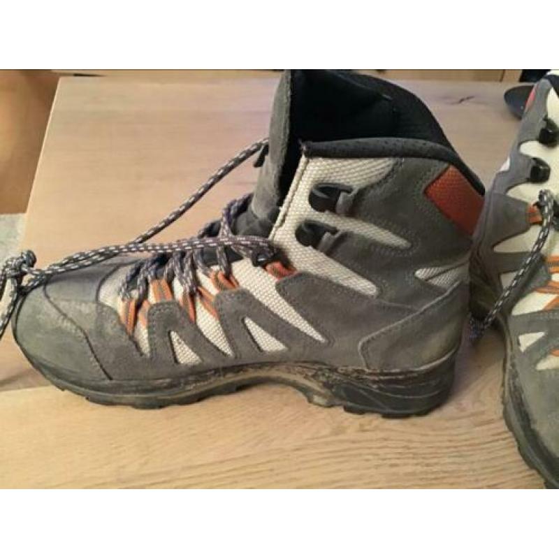 Lowa goretex wandelschoenen maat 41 of UK 7 vrouw