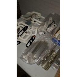 partij nieuw deurbeslag 180 sets en stuks
