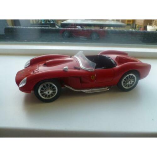 5 ferrari showmodels 1:18