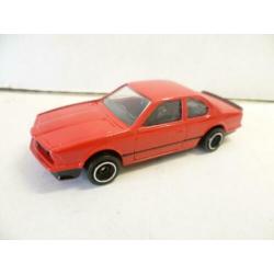 Corgi 1990 BMW 635 rood nieuw in doos 1:36 modelauto