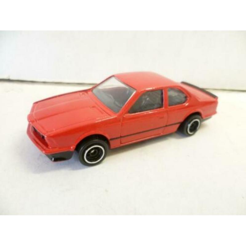 Corgi 1990 BMW 635 rood nieuw in doos 1:36 modelauto