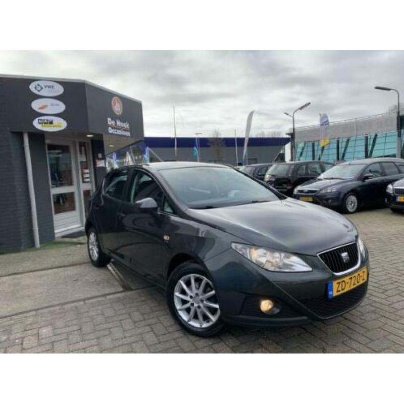 Seat Ibiza 1.2 TSI Style Ac/ecc ! Cruise ! 5 Drs ! Netjes !