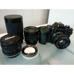 Yashica 108 inclusief 4 lensen