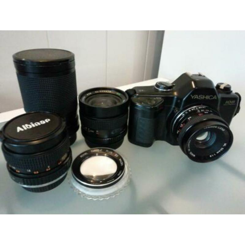 Yashica 108 inclusief 4 lensen