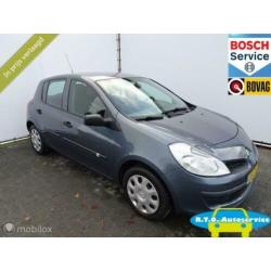 Renault Clio - 1.5 dCi Business Line NETTE AUTO !