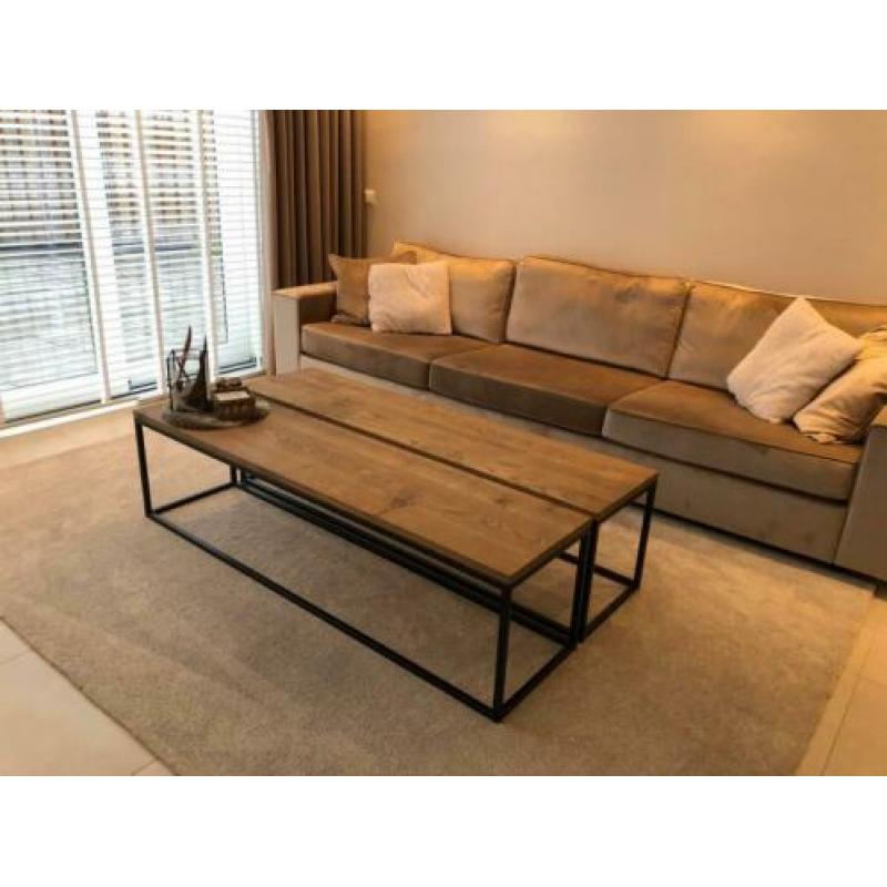 2x Eiken Salontafels