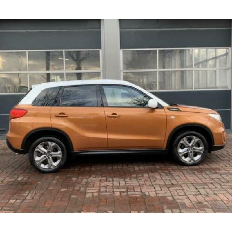 Suzuki Vitara 1.6 Exclusive Navigatie 17inch Cruise Cv Hoge