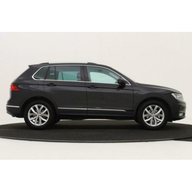 Volkswagen Tiguan 1.5 TSI ACT Highline Aut | Adaptieve Cruis