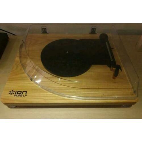 ION pure LP platenspeler.