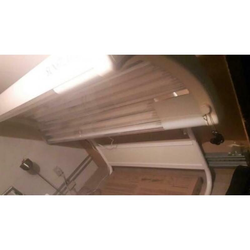 Te Koop Philips zonnebank met onlangs vernieuwde buizen