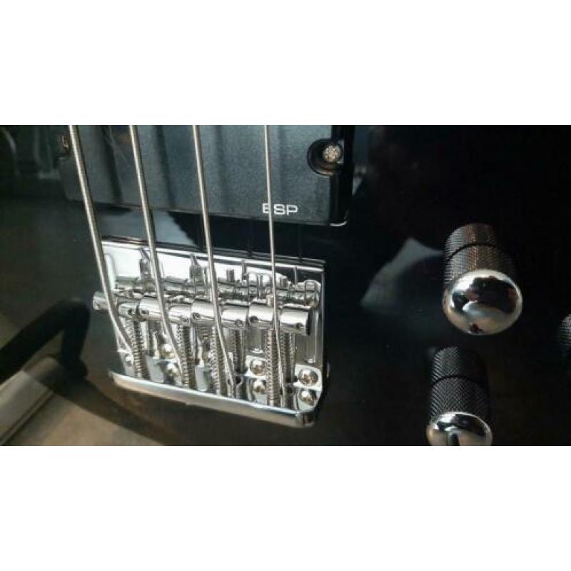 ESP LTD F-104 BLK Basgitaar