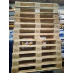 Nette droge euro pallets 1X gebruikt