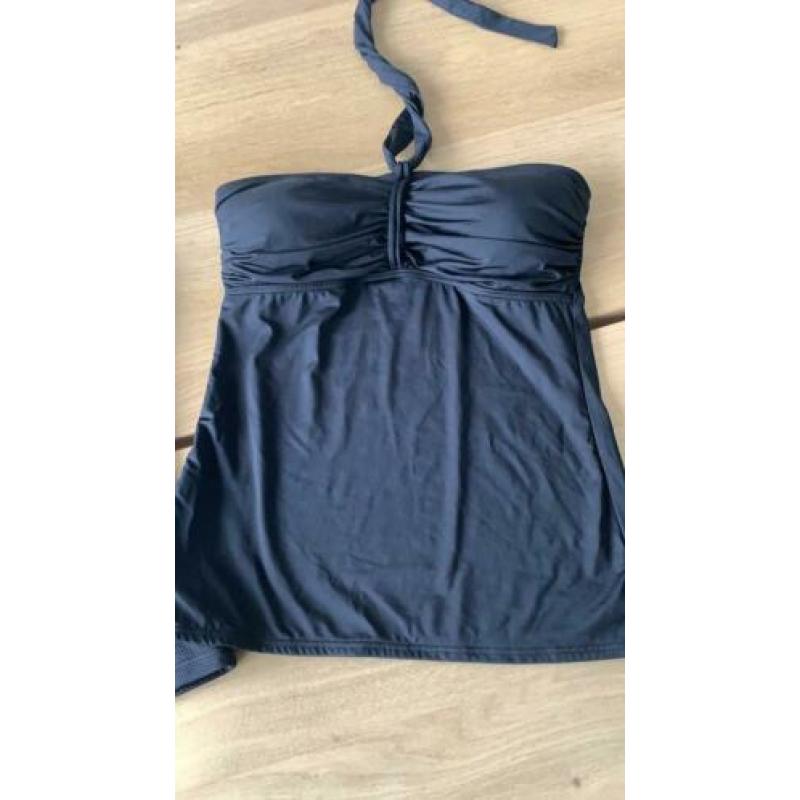 Tankini 40 B C div modellen Beachwave zwart