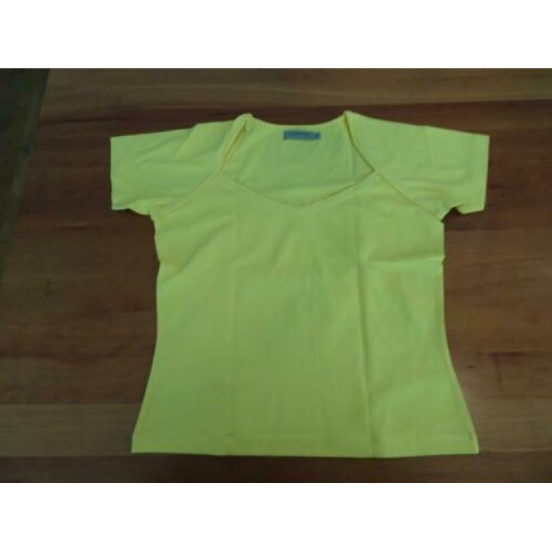 TURNOVER Knal geel shirt met lage hals
