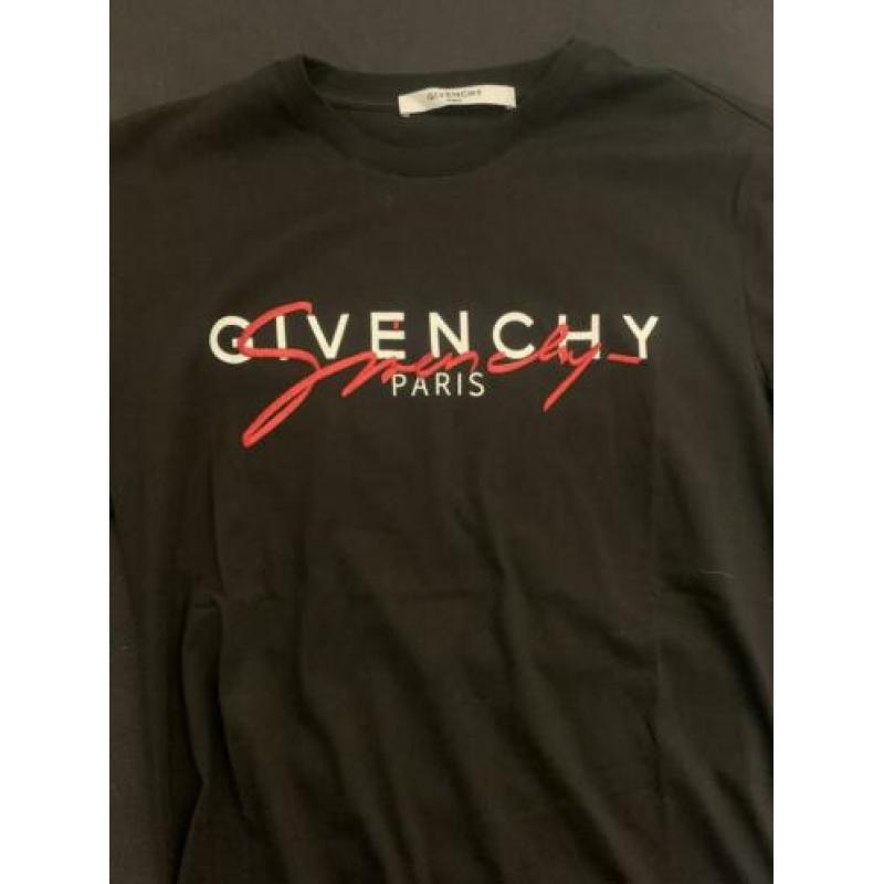 Givenchy t shirt