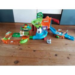 Zoef zoef dieren Vtech, dierentuin, manege en boomhuis