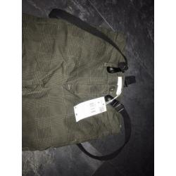 Mooie en stoere broek van mango nieuw maar 9 jaar/ 134