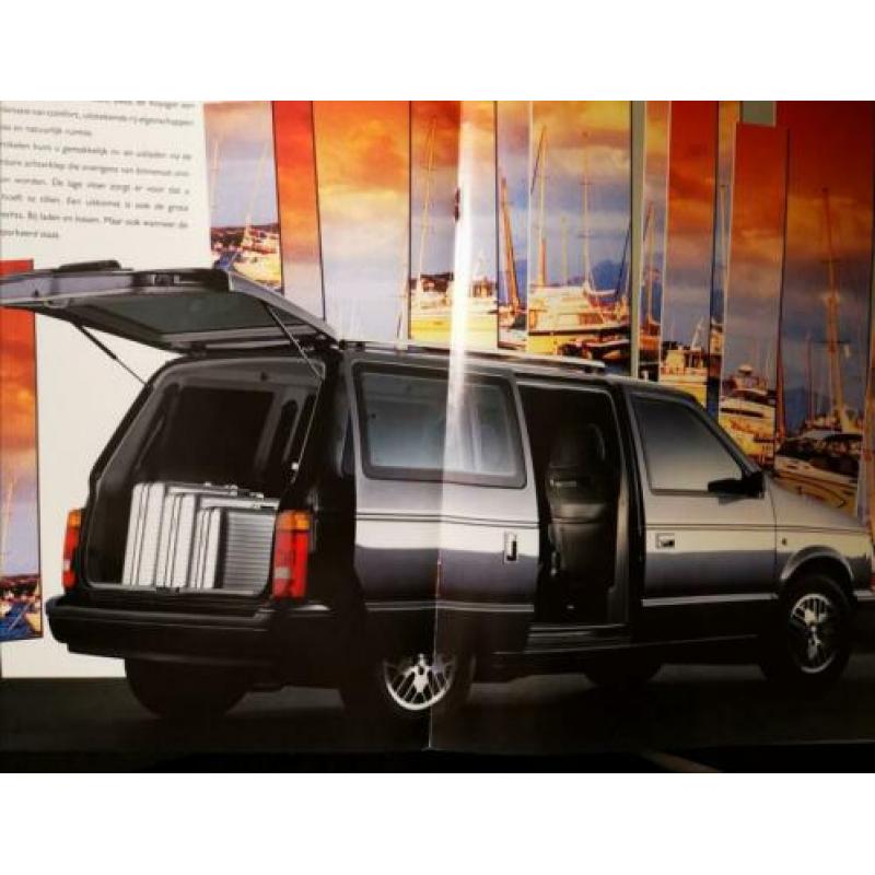 1988 RUIMTEWAGEN Chrysler Voyager - autofolder