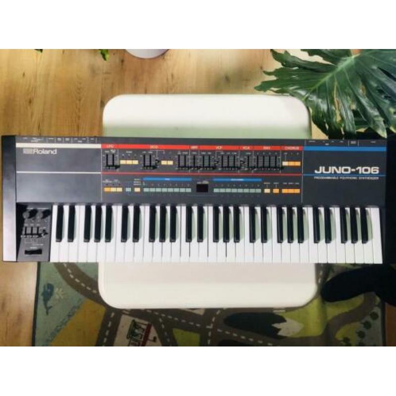 Roland Juno 106 Analoge synthesizer classic uit de 80’s